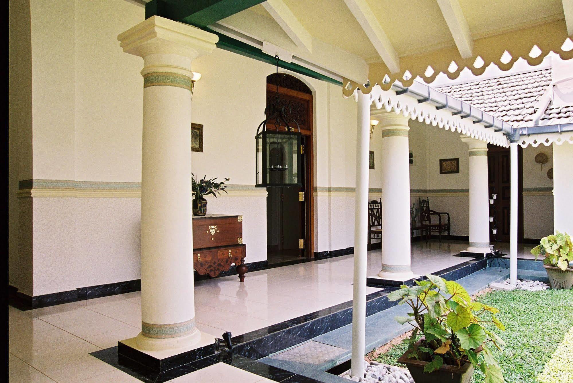 Hotel Manor House Embulpure Exteriér fotografie