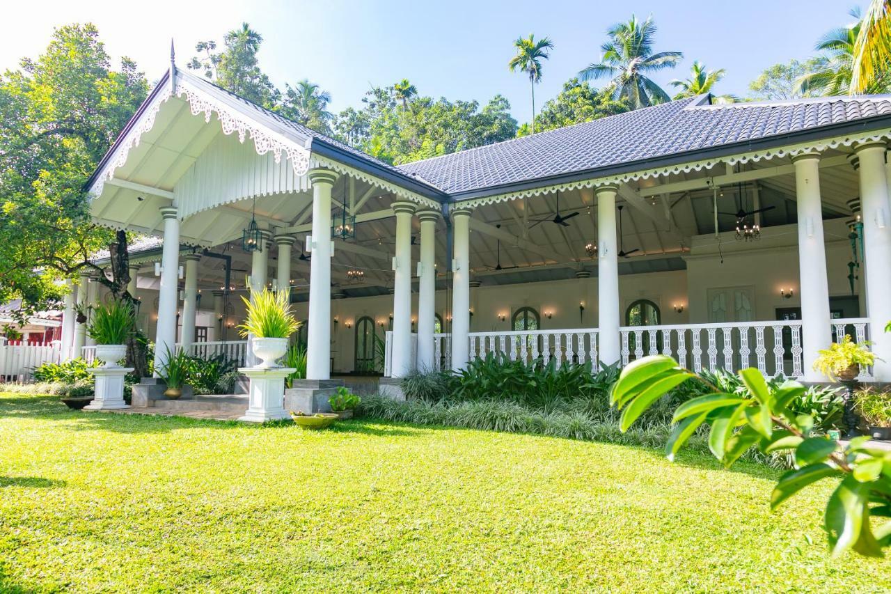 Hotel Manor House Embulpure Exteriér fotografie